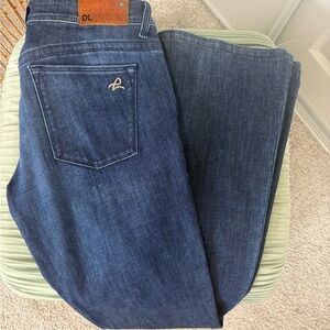 DL1961 Women's Dark Blue Boot Cut Jeans